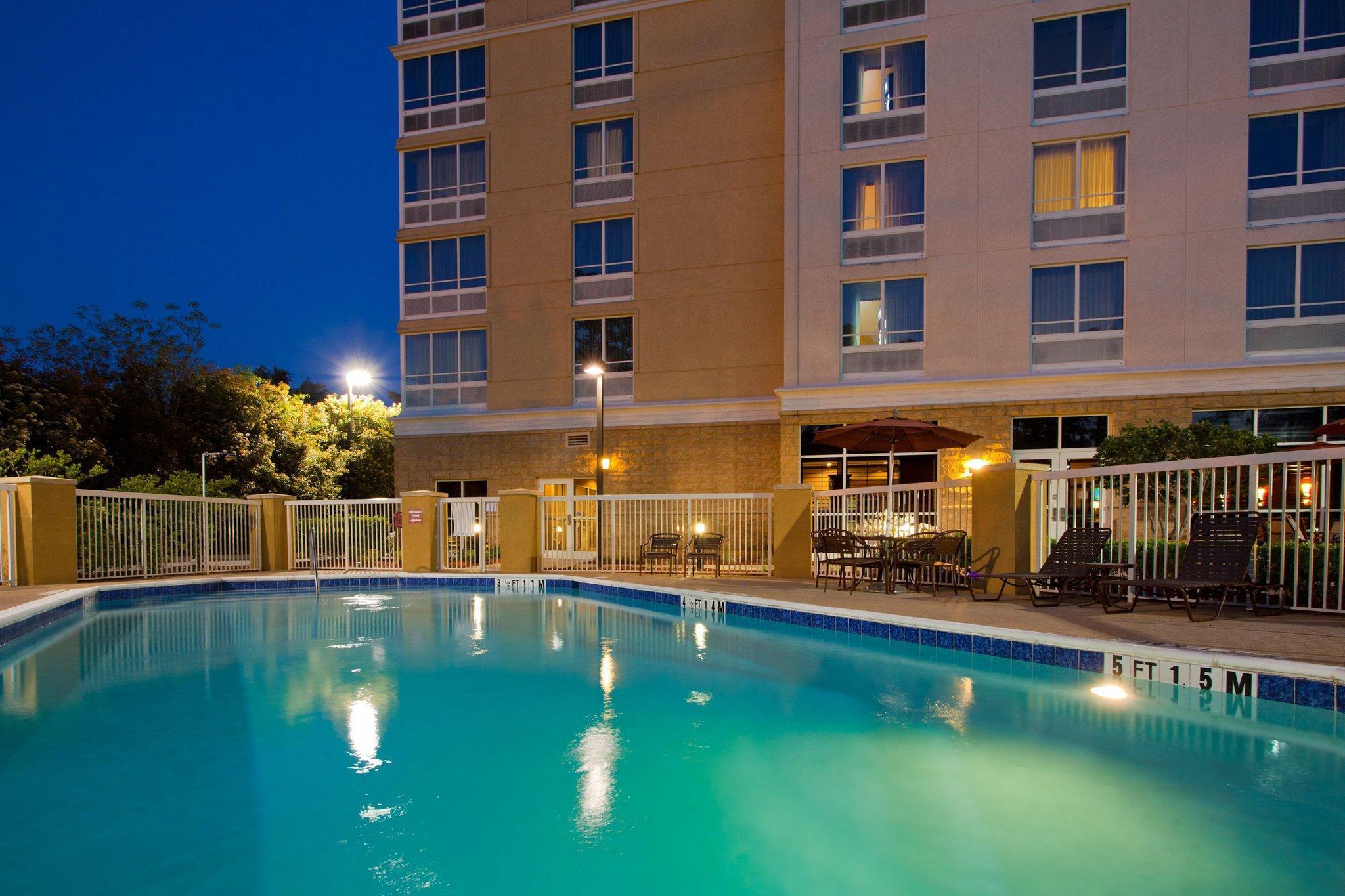 Holiday Inn Hotel & Suites Tallahassee Conference Center North By Ihg Buitenkant foto